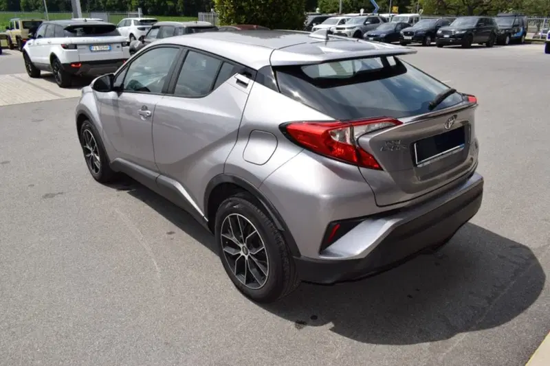 Toyota Toyota C-HR usata a Cuneo (7)
