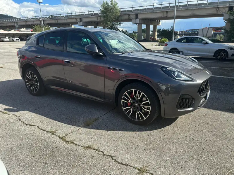 Maserati Grecale usata a Perugia (2)