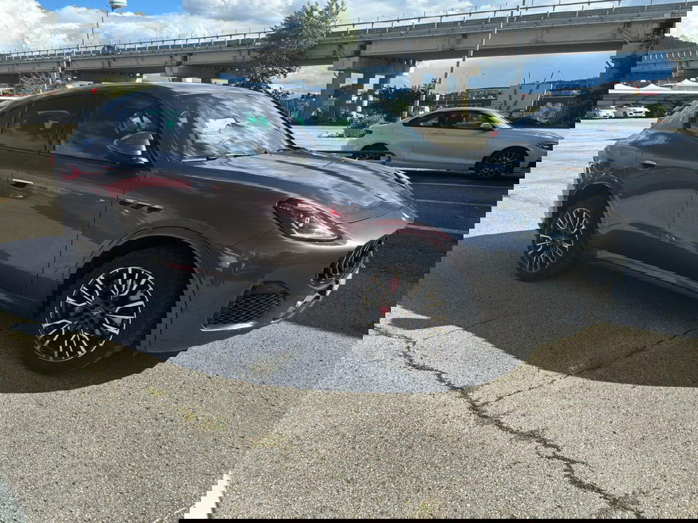 Maserati Grecale usata a Perugia (2)