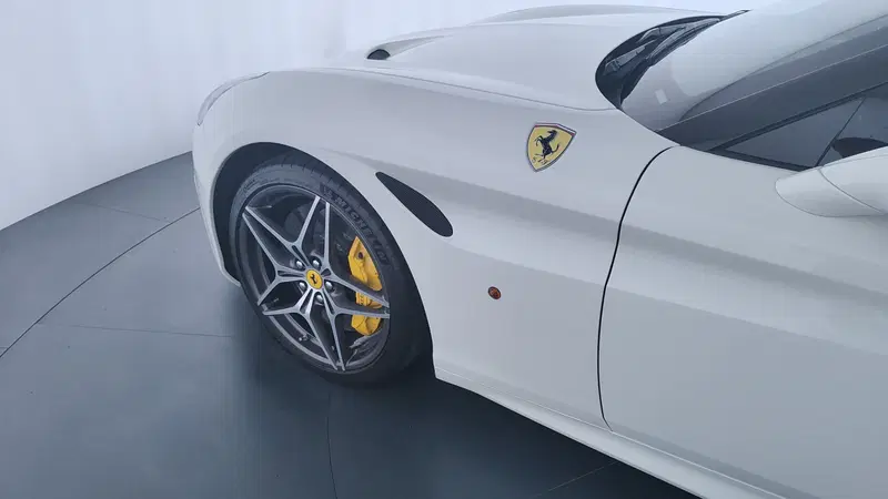 Ferrari California Spider usata a Perugia (10)