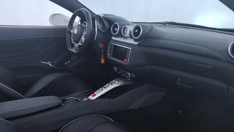 Ferrari California Spider usata a Perugia (16)