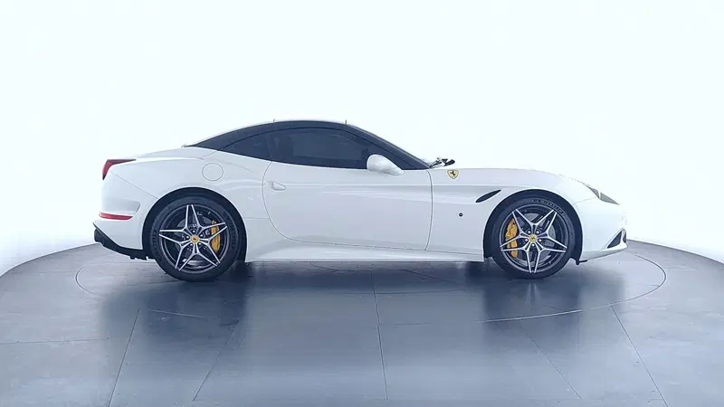 Ferrari California Spider usata a Perugia (4)