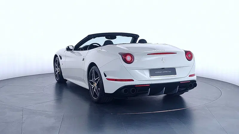 Ferrari California Spider usata a Perugia (7)