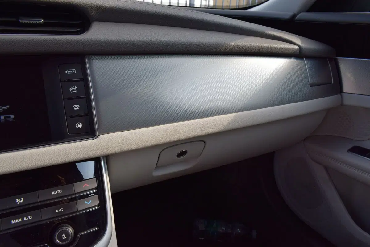 Jaguar XF usata a Cuneo (10)