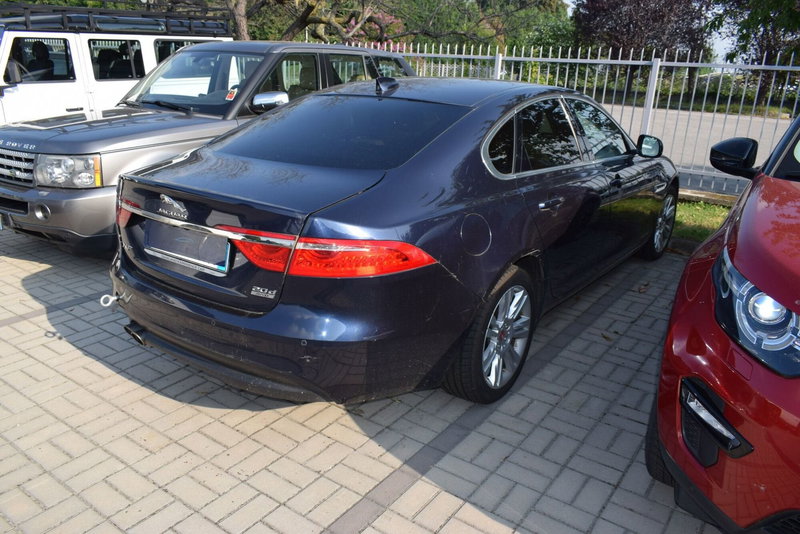 Jaguar XF usata a Cuneo (5)