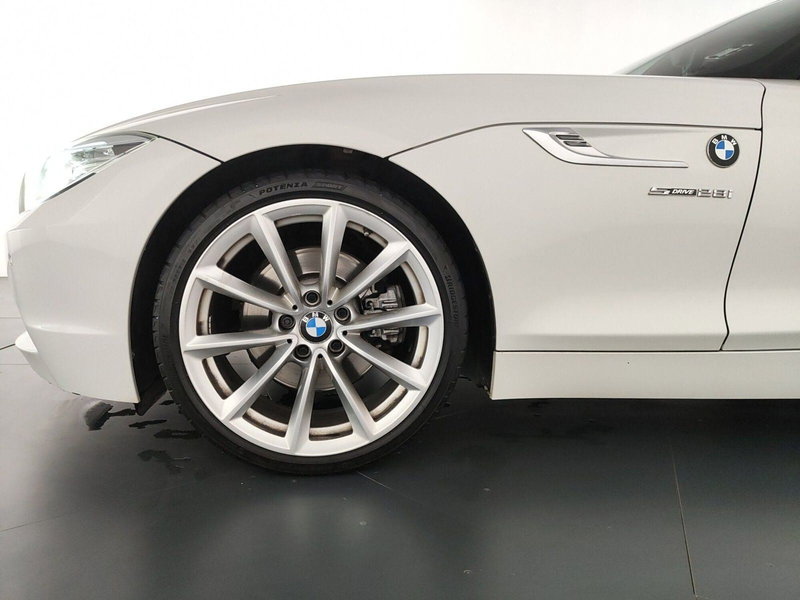 BMW Z4 Cabrio usata a Perugia (8)