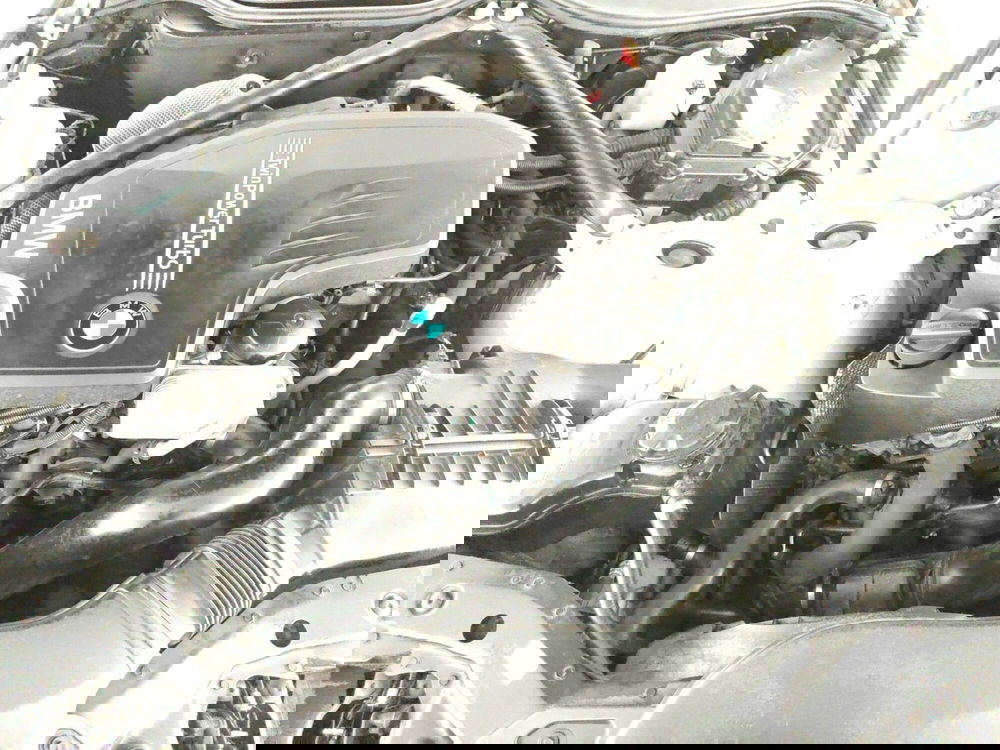 BMW Z4 Cabrio usata a Perugia (9)