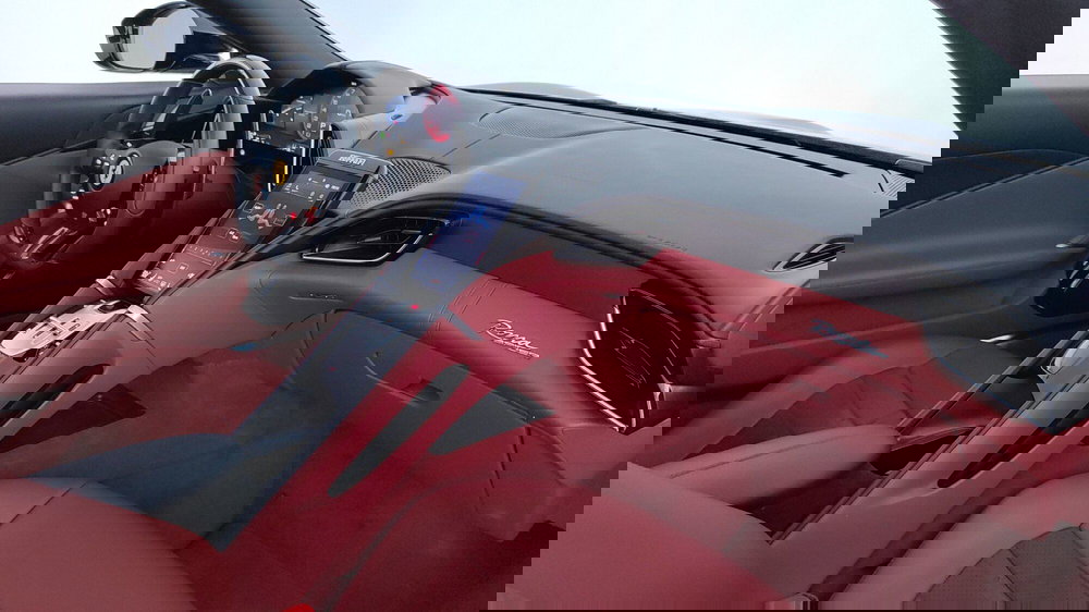 Ferrari Roma Spider usata a Perugia (19)