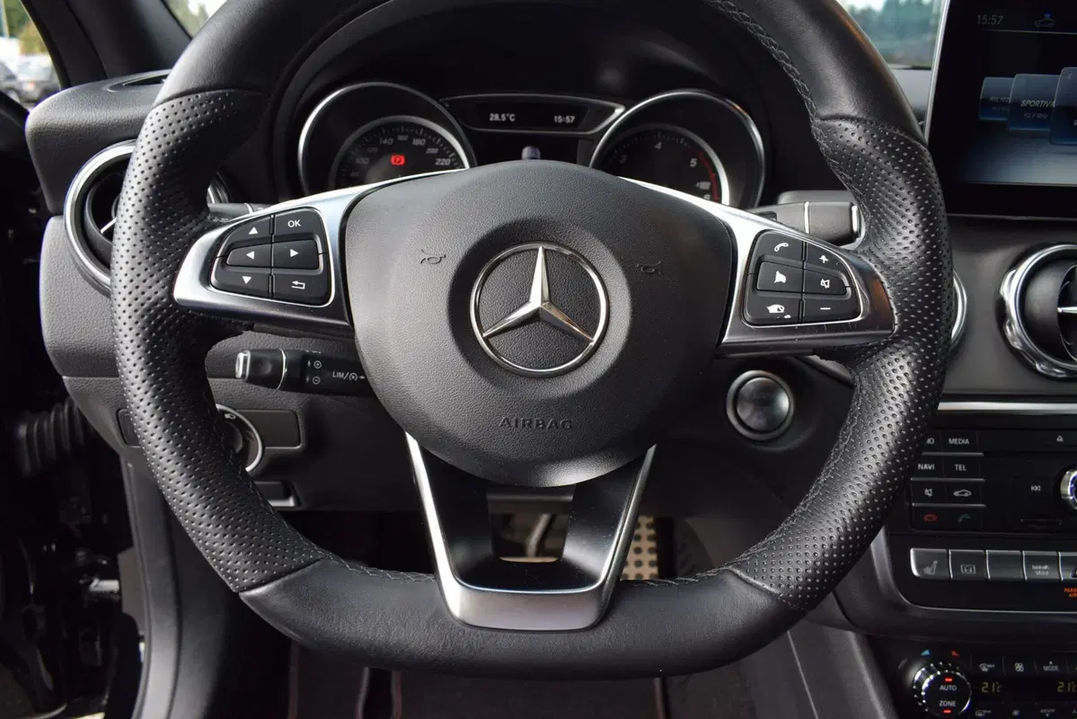 Mercedes-Benz GLA SUV usata a Cuneo (10)
