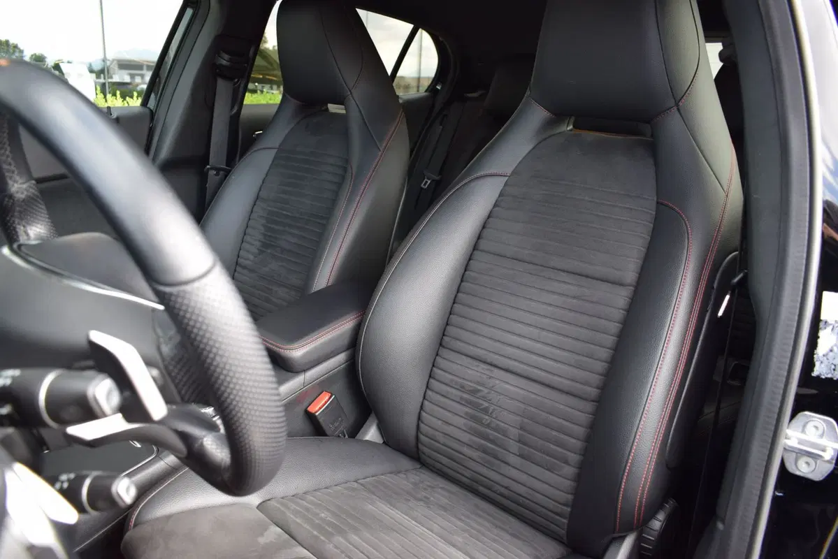 Mercedes-Benz GLA SUV usata a Cuneo (17)