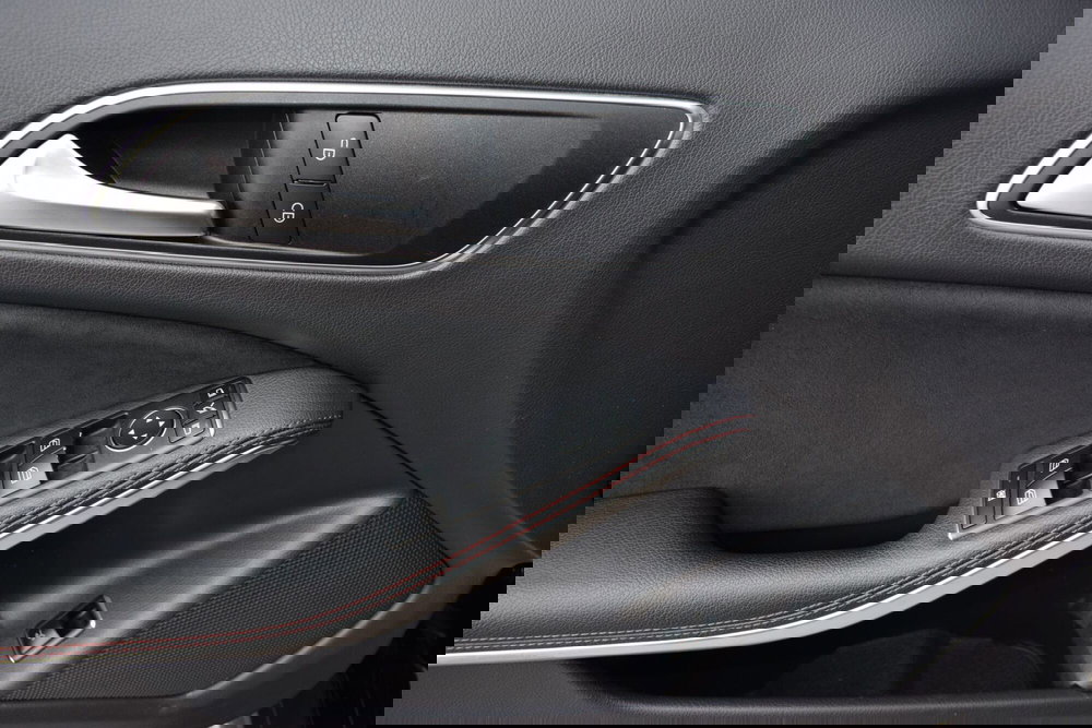 Mercedes-Benz GLA SUV usata a Cuneo (19)