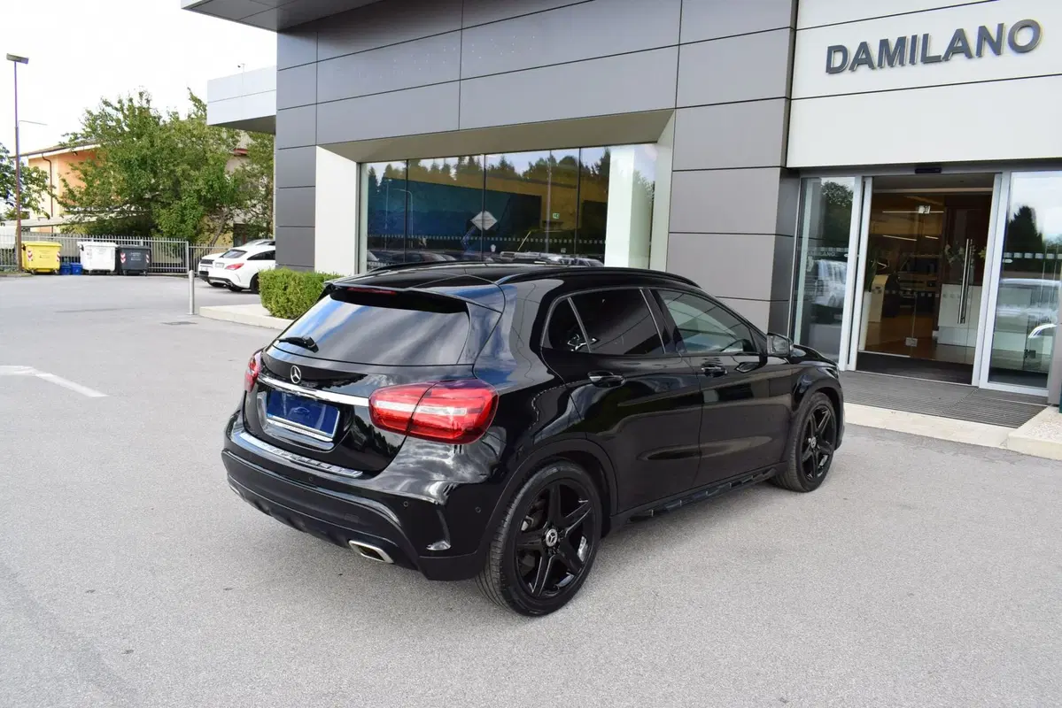 Mercedes-Benz GLA SUV usata a Cuneo (8)