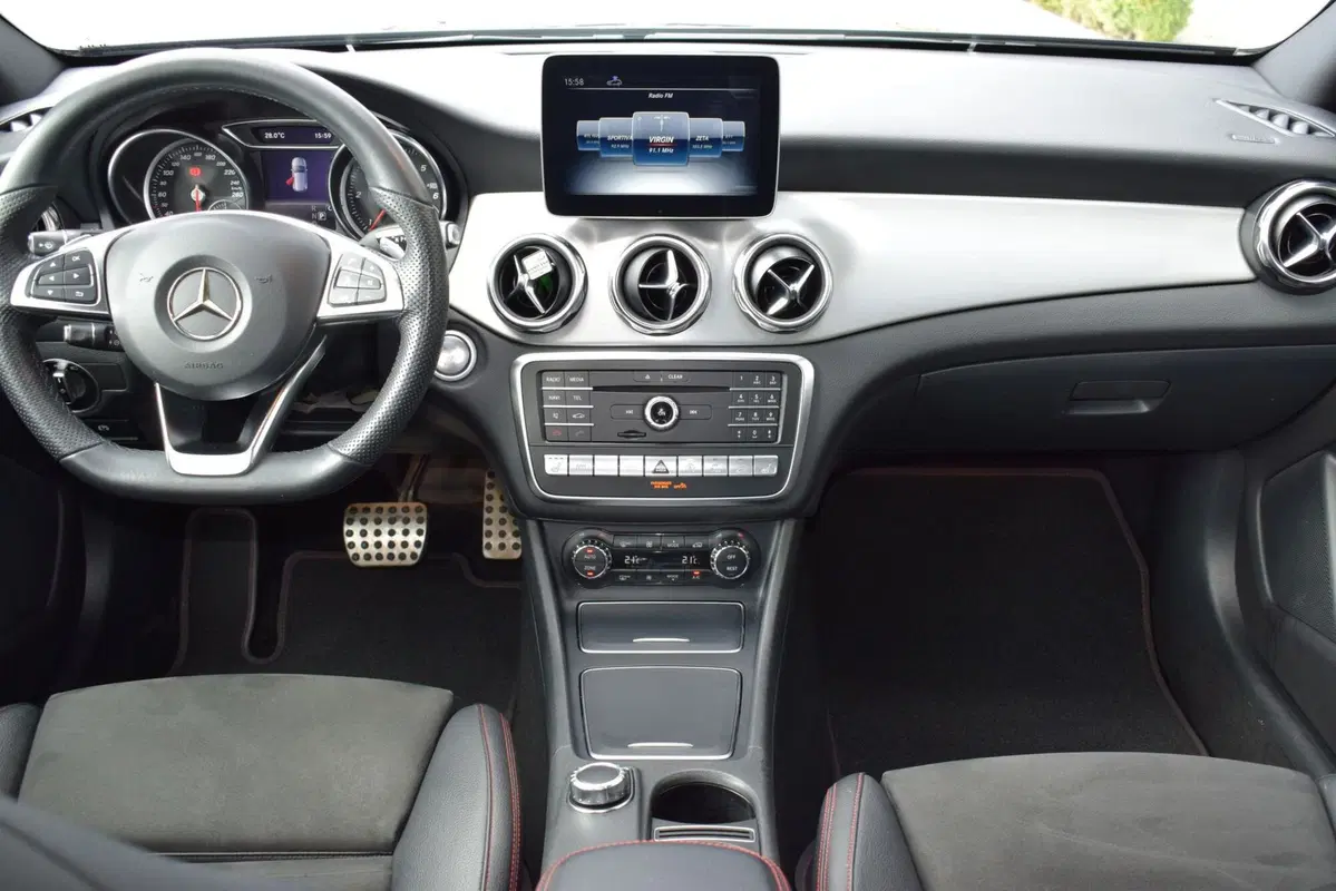 Mercedes-Benz GLA SUV usata a Cuneo (9)