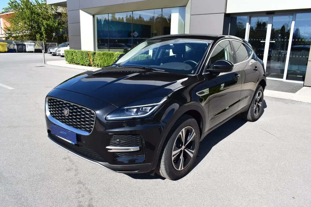 Jaguar E-Pace usata a Cuneo