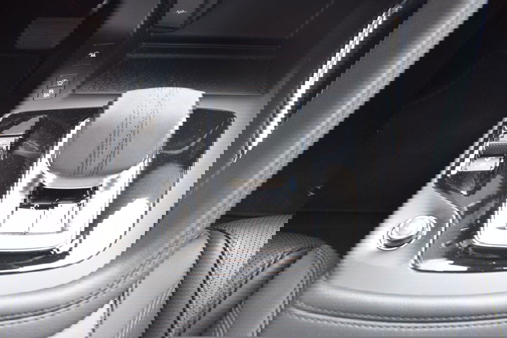 Jaguar E-Pace usata a Cuneo (12)