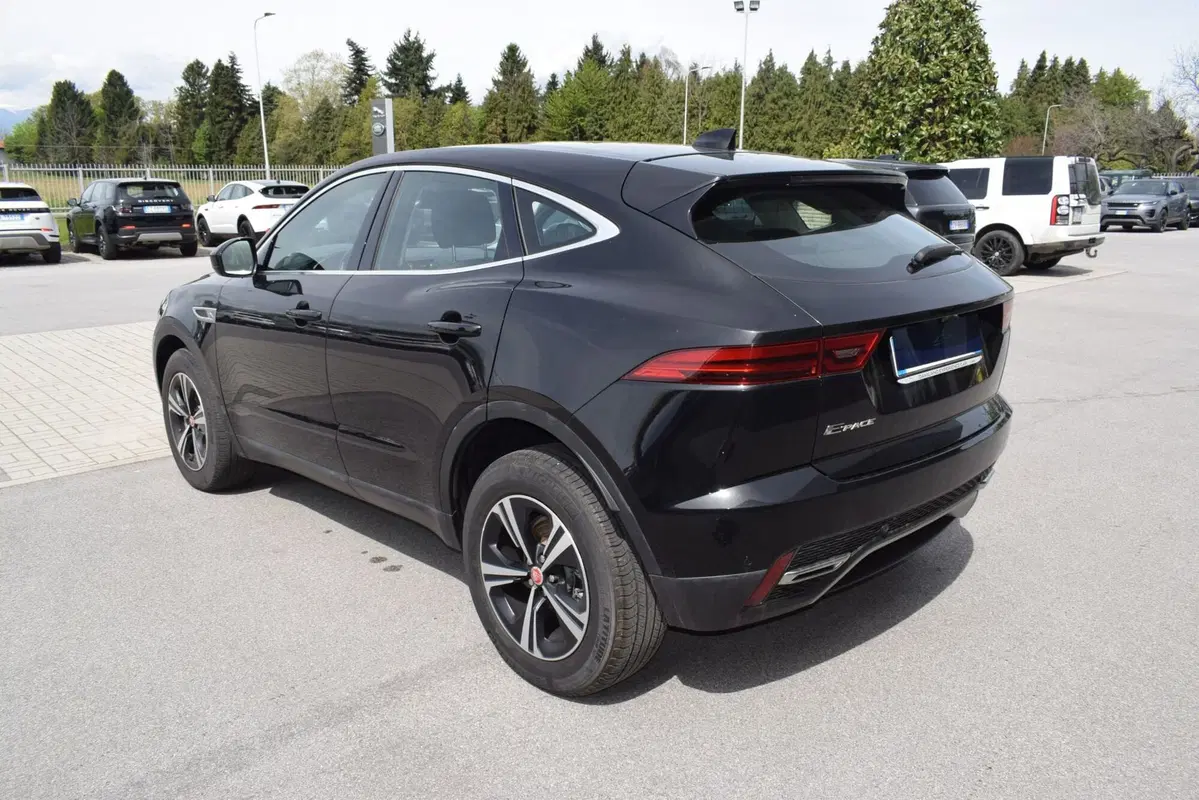 Jaguar E-Pace usata a Cuneo (6)