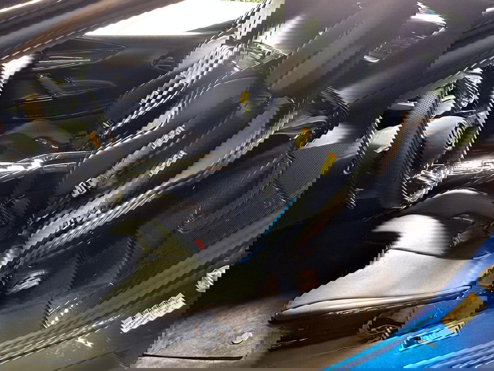 Ferrari SF90 Coupé usata a Perugia (11)