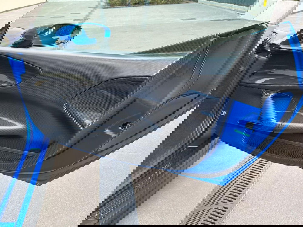 Ferrari SF90 Coupé usata a Perugia (14)