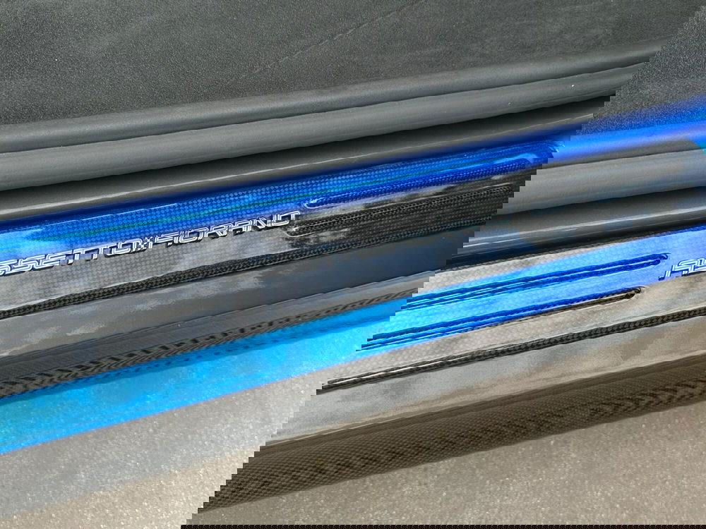 Ferrari SF90 Coupé usata a Perugia (8)