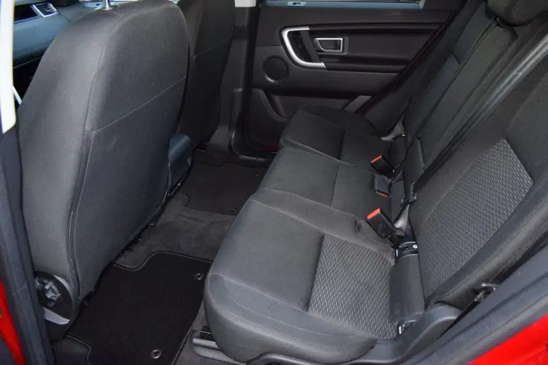 Land Rover Discovery Sport usata a Cuneo (20)