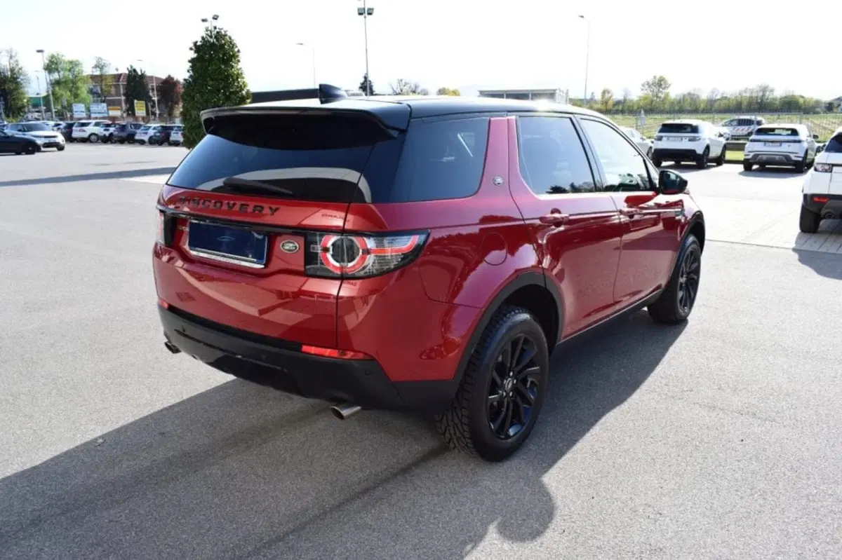 Land Rover Discovery Sport usata a Cuneo (8)