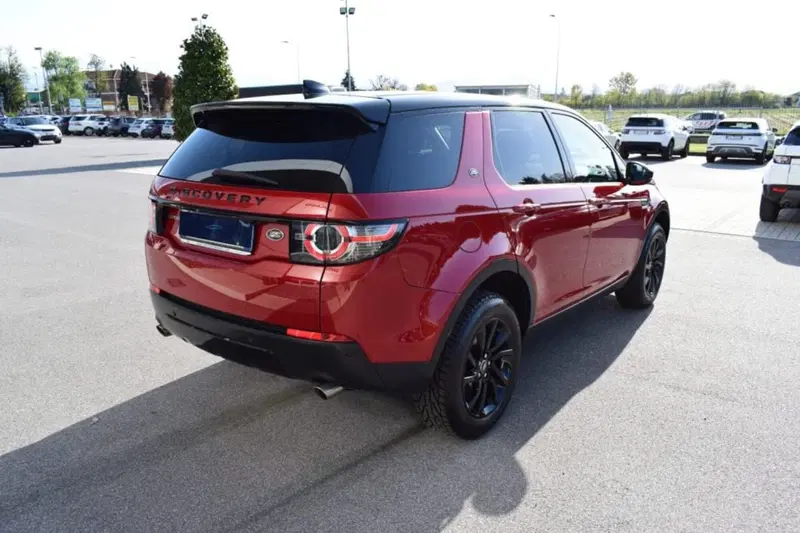 Land Rover Discovery Sport usata a Cuneo (8)