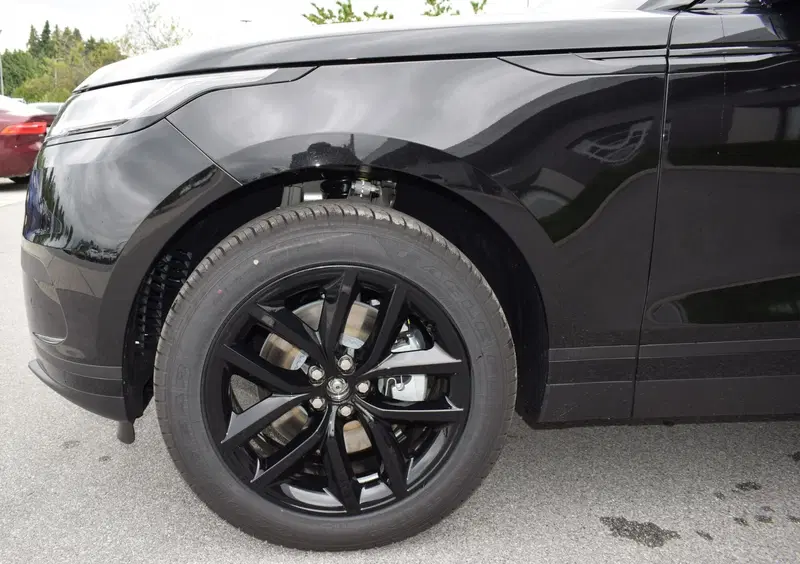 Land Rover Range Rover Velar usata a Cuneo (14)