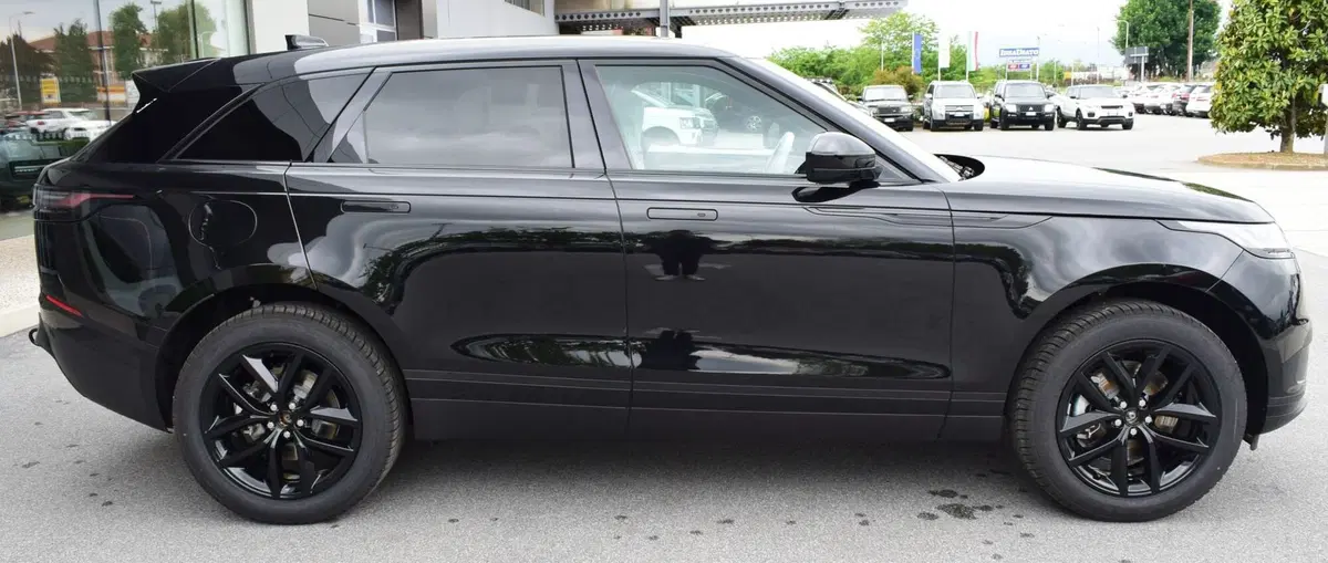 Land Rover Range Rover Velar usata a Cuneo (5)