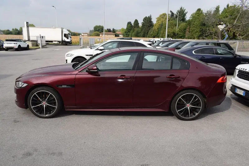 Jaguar XE usata a Cuneo (4)