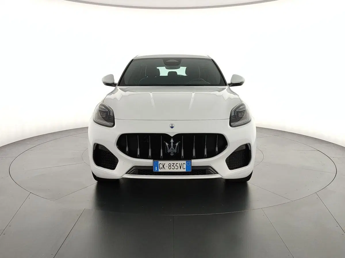 Maserati Grecale usata a Perugia (2)