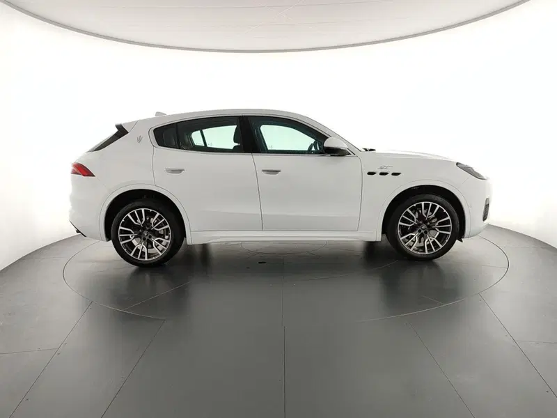 Maserati Grecale usata a Perugia (4)