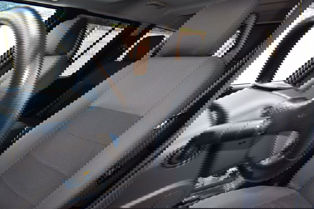 Land Rover Discovery usata a Cuneo (14)