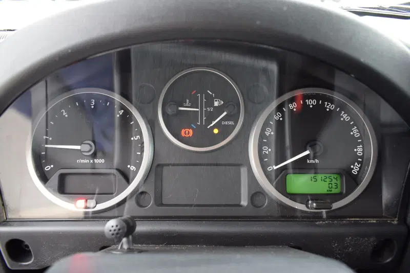 Land Rover Defender usata a Cuneo (10)