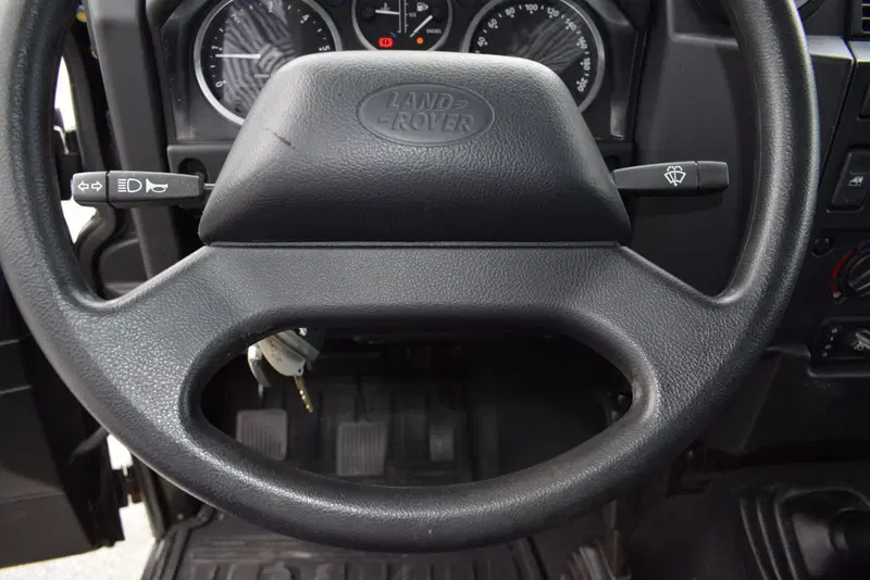 Land Rover Defender usata a Cuneo (11)