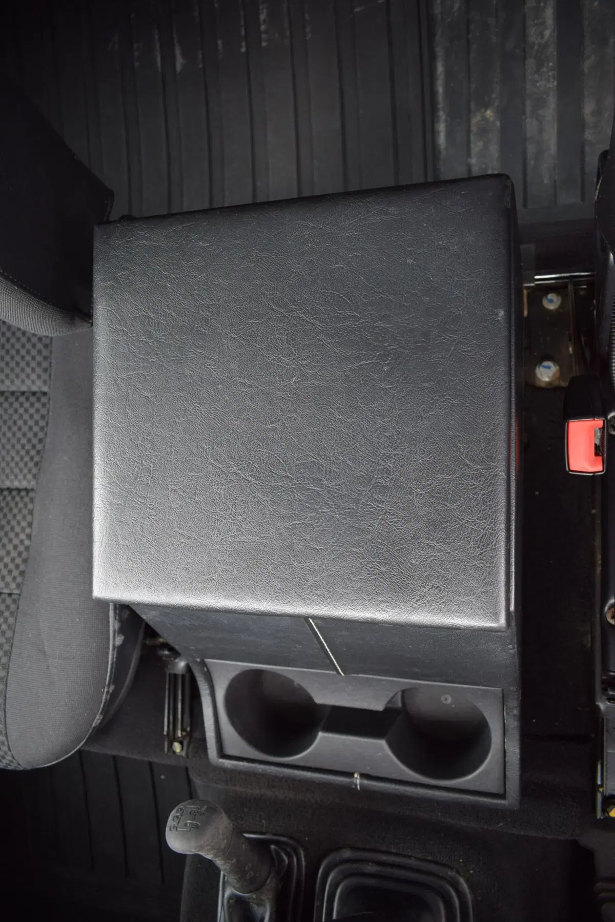 Land Rover Defender usata a Cuneo (19)