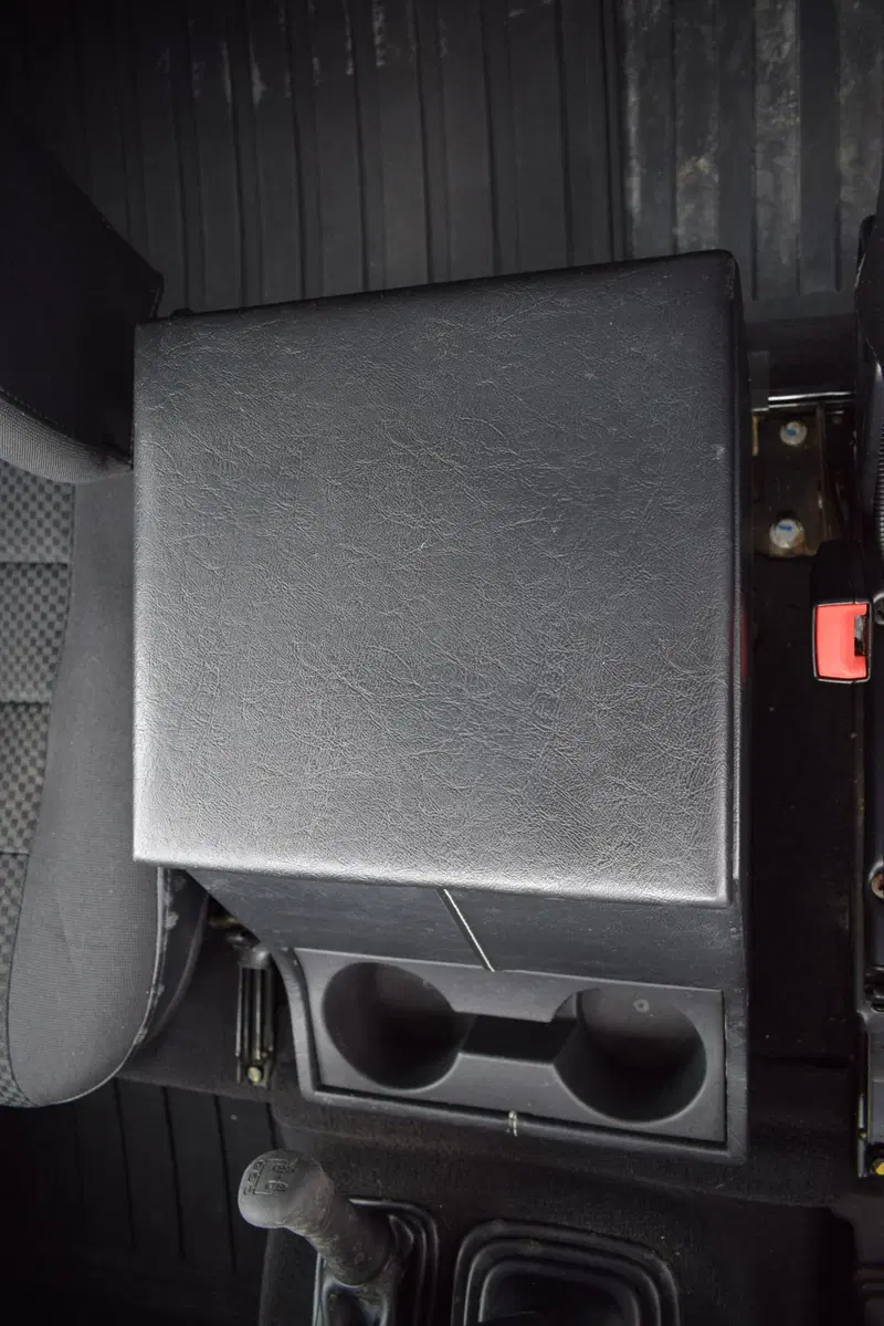 Land Rover Defender usata a Cuneo (19)