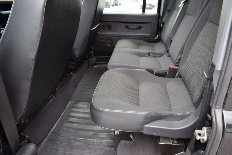 Land Rover Defender usata a Cuneo (20)