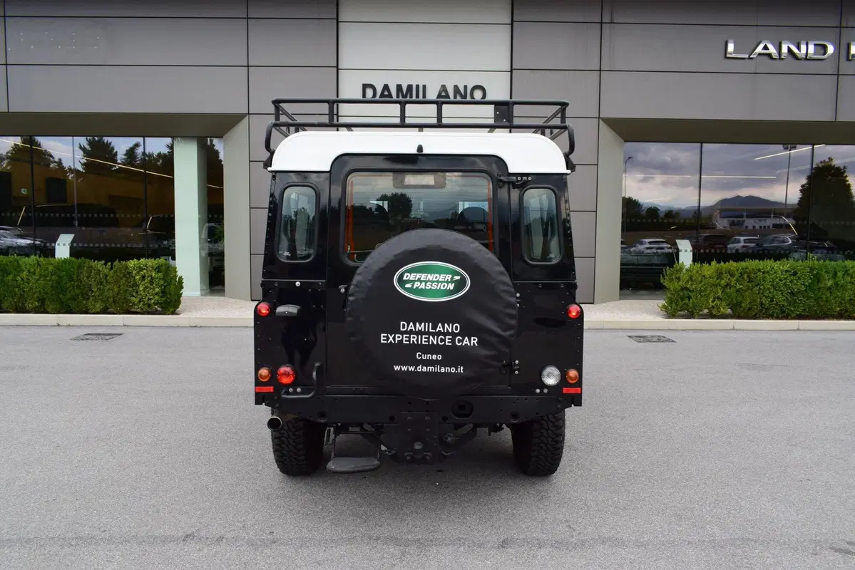 Land Rover Defender usata a Cuneo (7)