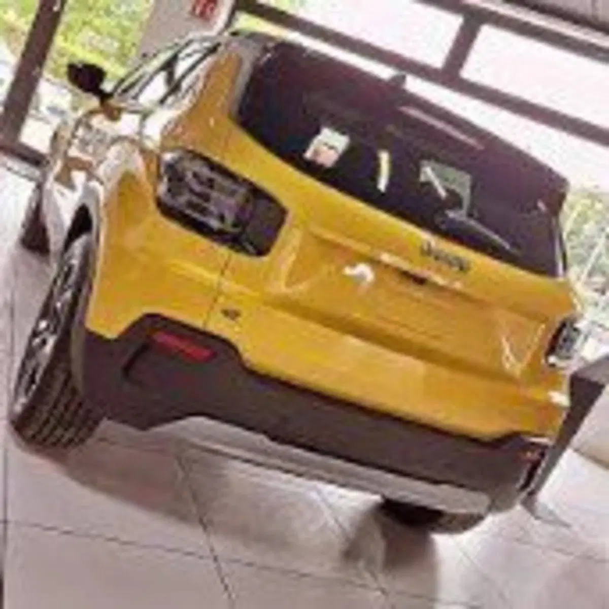 Jeep Avenger usata a Perugia (3)