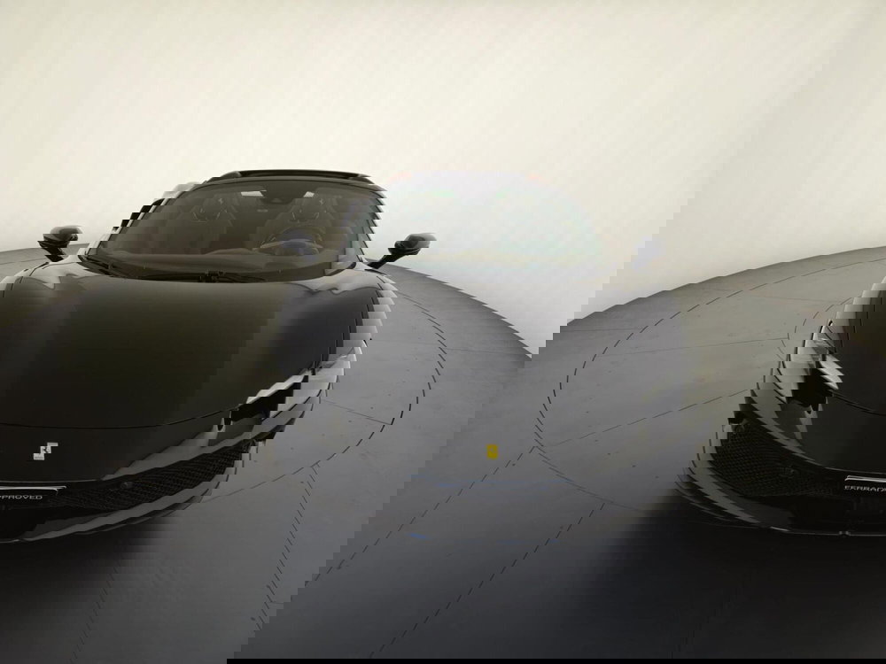 Ferrari 296 Spider usata a Perugia (2)