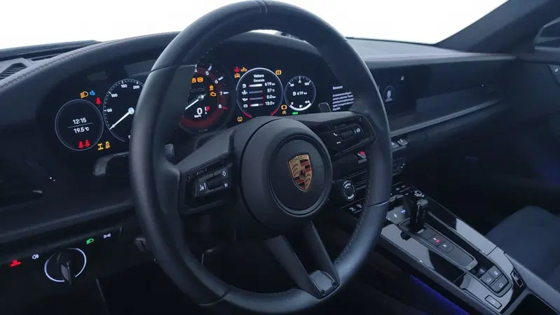 Porsche 911 Coupé usata a Perugia (12)