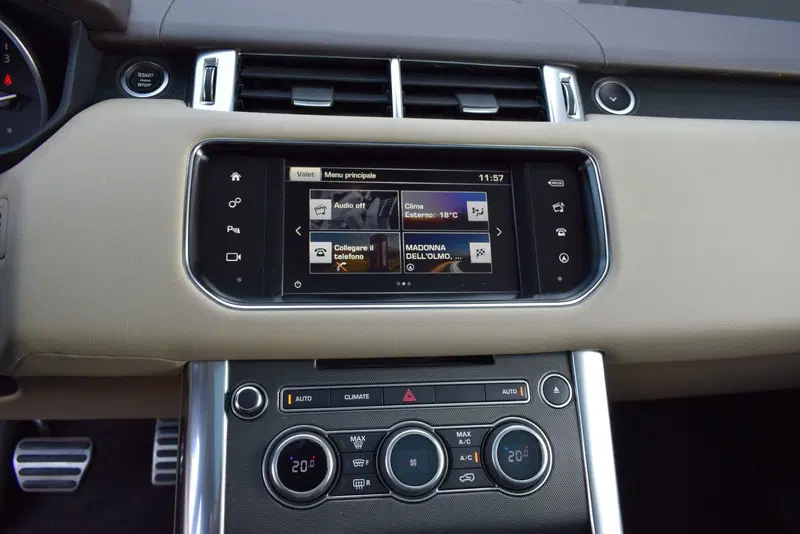 Land Rover Range Rover Sport usata a Cuneo (11)