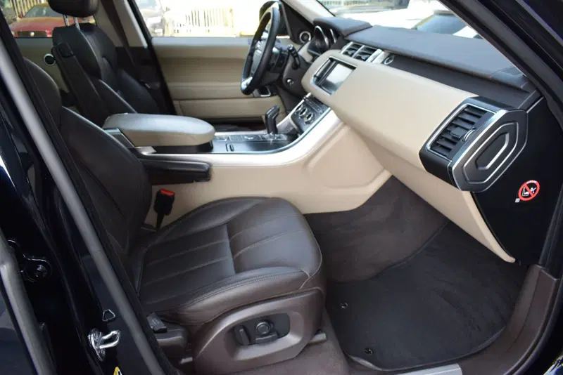Land Rover Range Rover Sport usata a Cuneo (14)