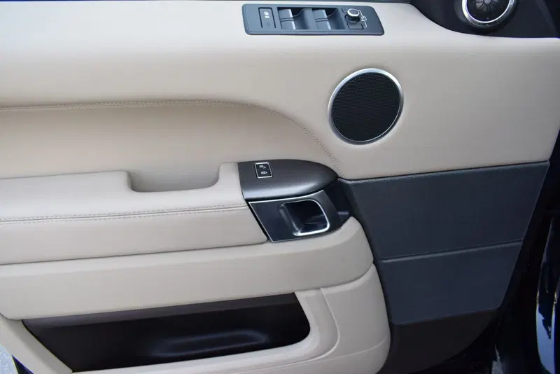 Land Rover Range Rover Sport usata a Cuneo (18)