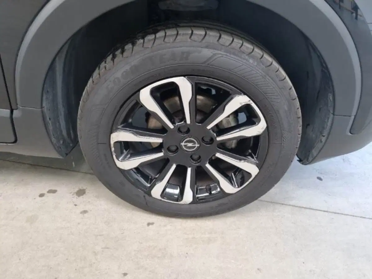 Opel Crossland usata a Perugia (13)