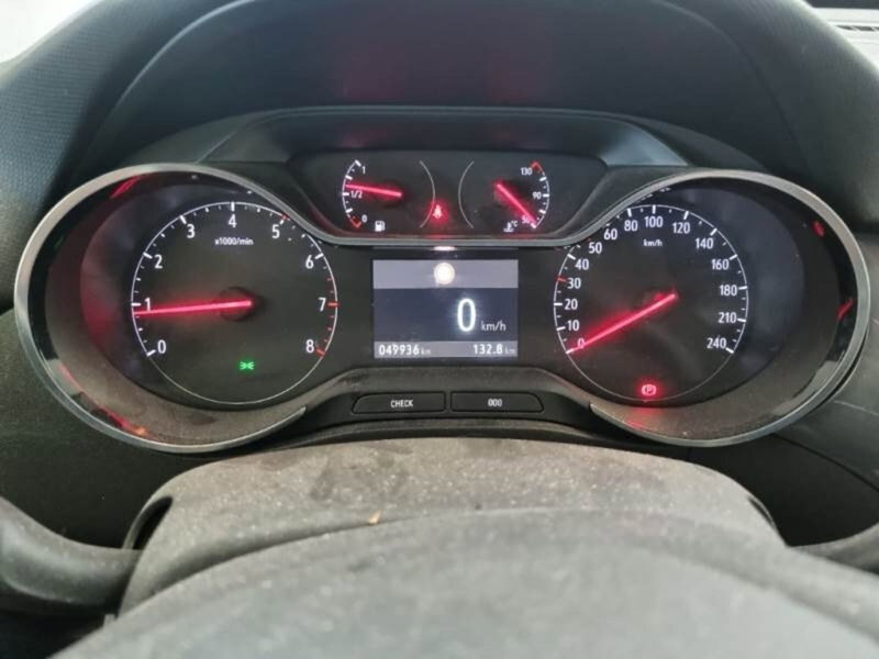 Opel Crossland usata a Perugia (8)