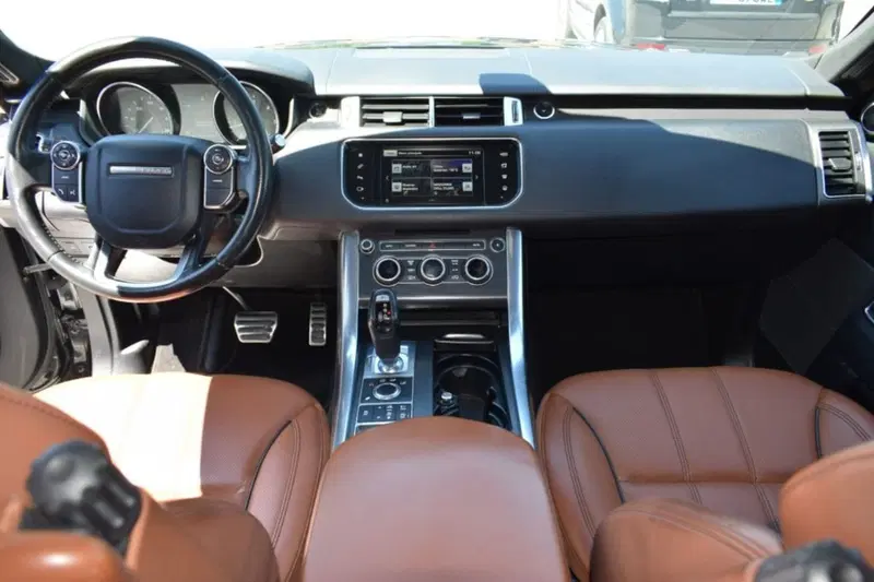 Land Rover Range Rover Sport usata a Cuneo (11)
