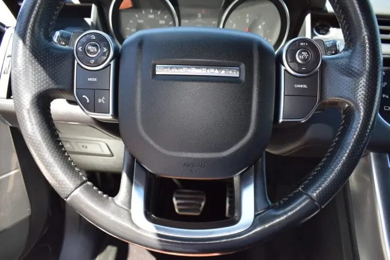Land Rover Range Rover Sport usata a Cuneo (16)