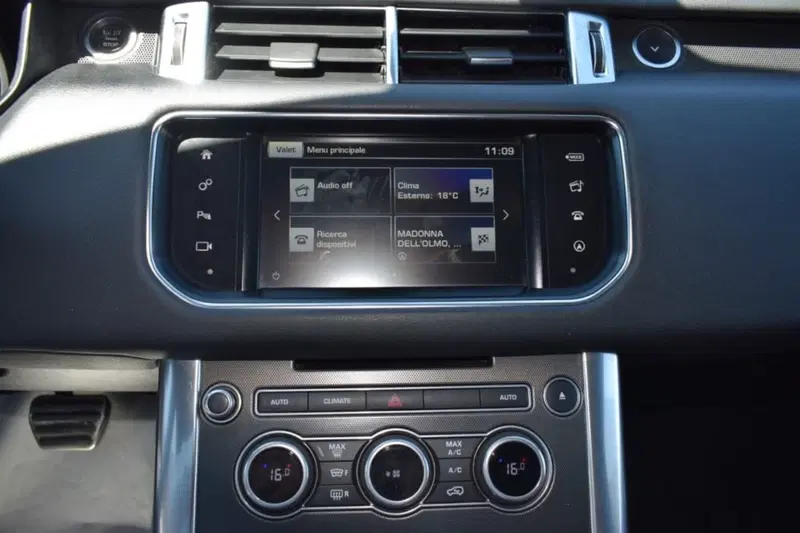 Land Rover Range Rover Sport usata a Cuneo (17)