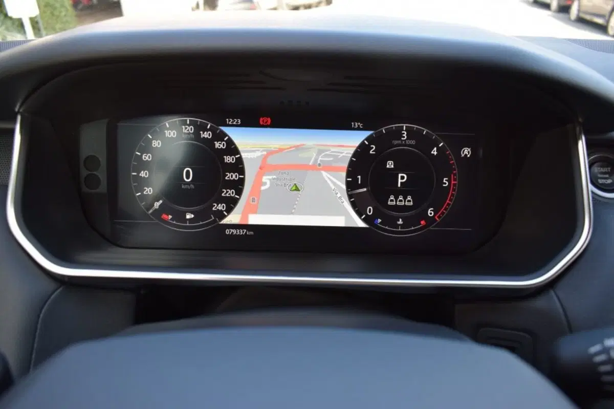 Land Rover Range Rover Sport usata a Cuneo (12)